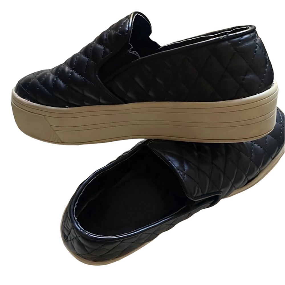 Candies Black Quilted High Platform Sneakers Sz 6 Quilt Print Vinyl Shoe Slip On